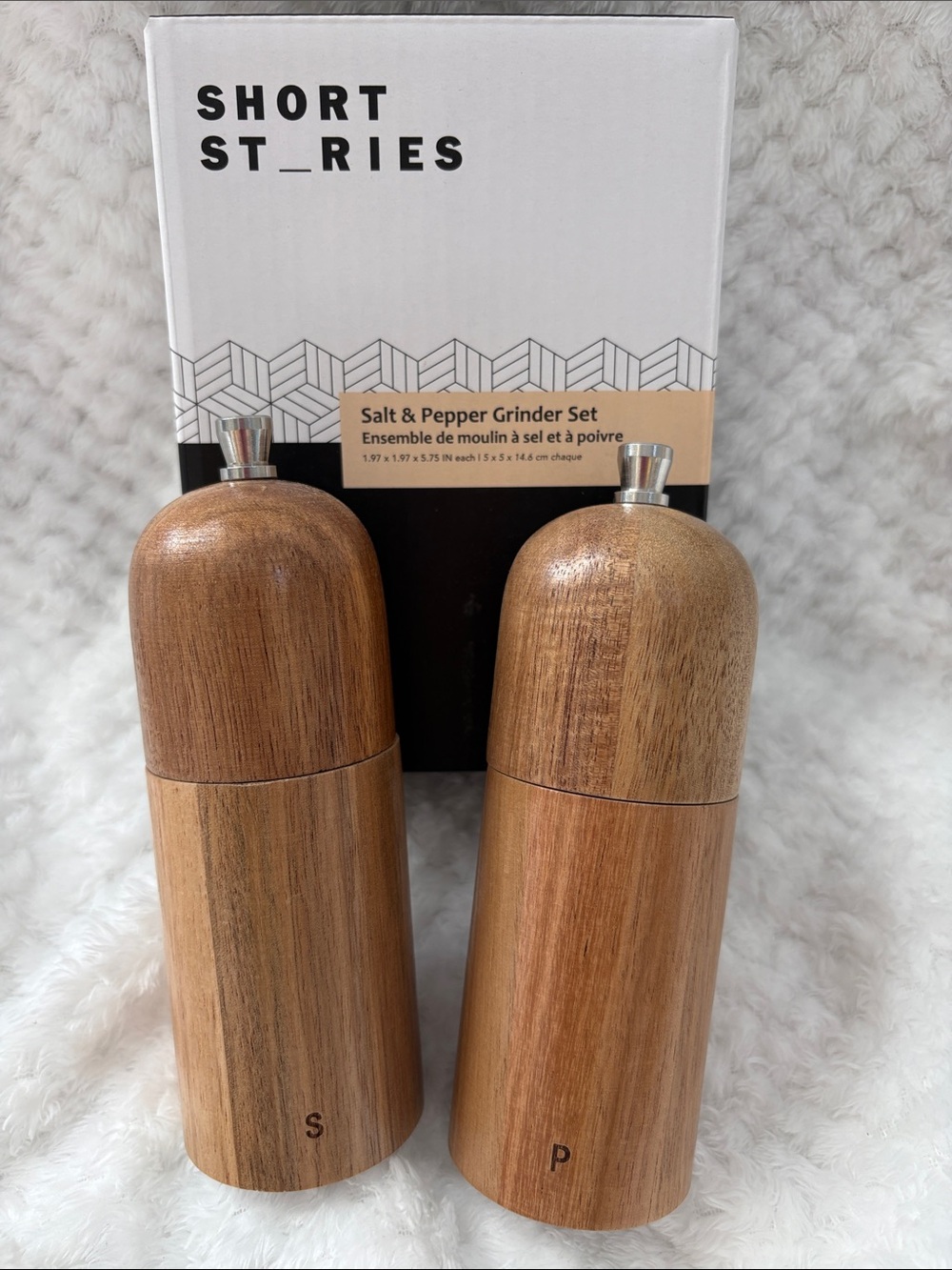 Short Stories Acacia Wood Salt & Pepper Grinder Set